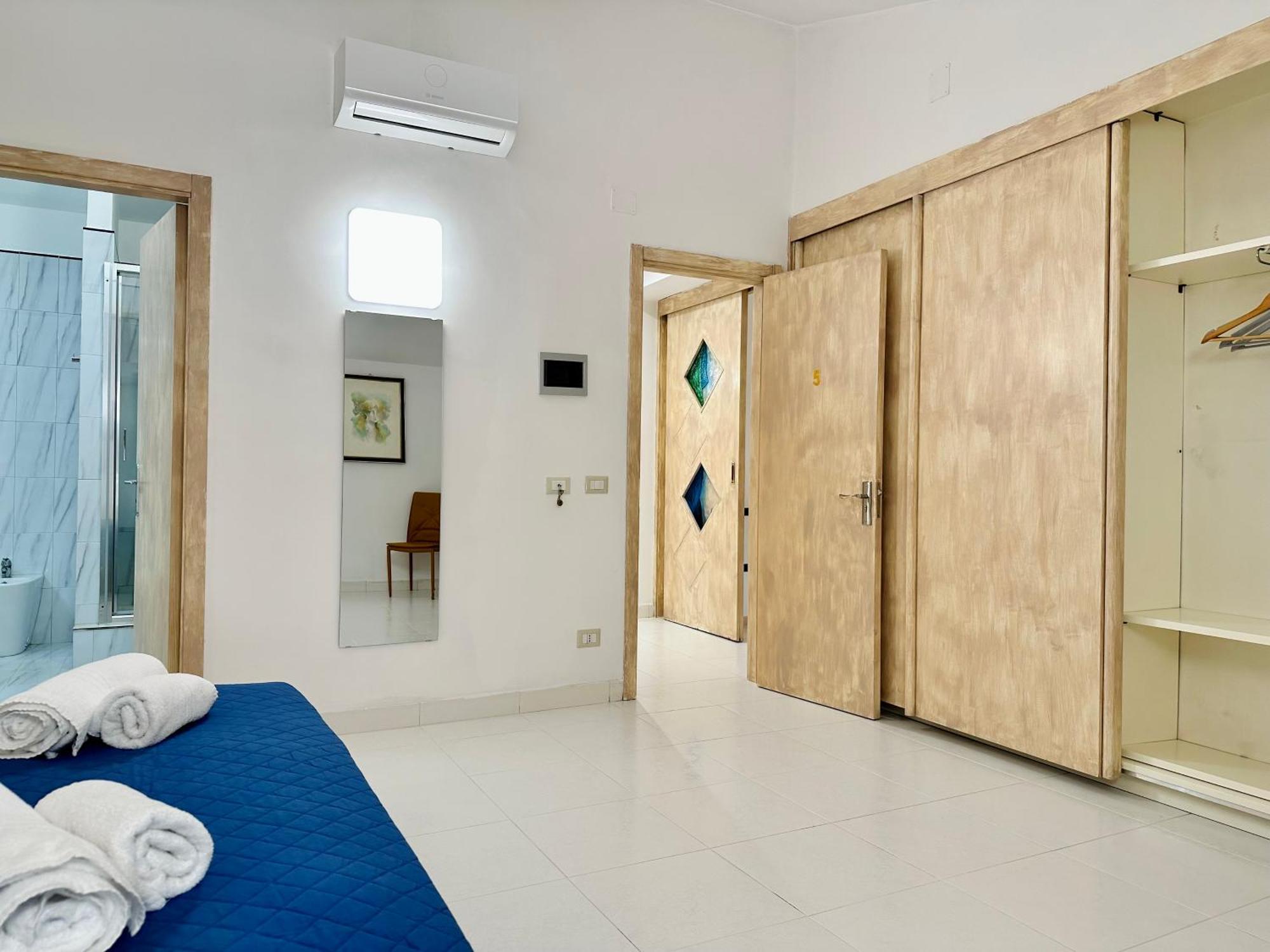 Unique Rooms In Centro Citta Bagno Privato E Climatizzatore Ragusa Exteriér fotografie