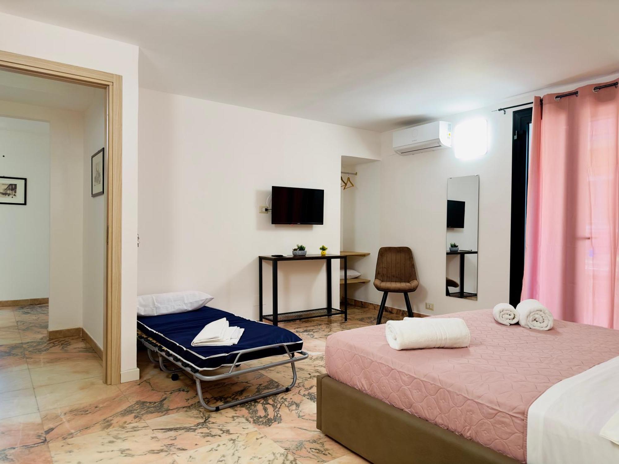 Unique Rooms In Centro Citta Bagno Privato E Climatizzatore Ragusa Exteriér fotografie