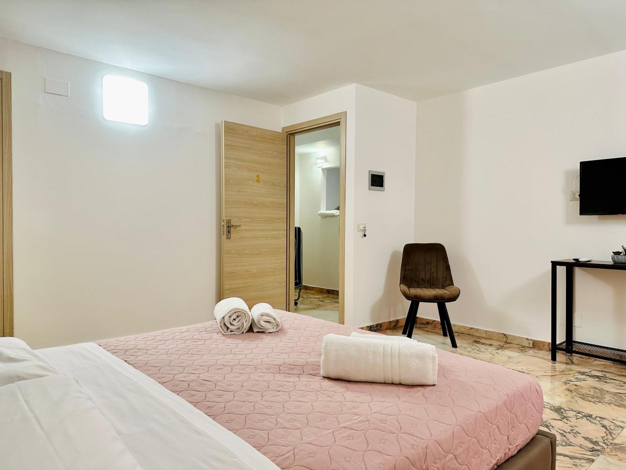 Unique Rooms In Centro Citta Bagno Privato E Climatizzatore Ragusa Exteriér fotografie